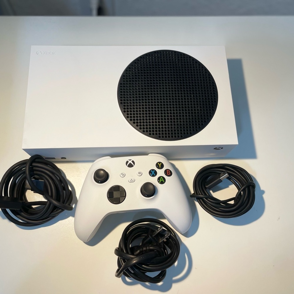 Microsoft Xbox Series S 512GB White Console (RRS00095)